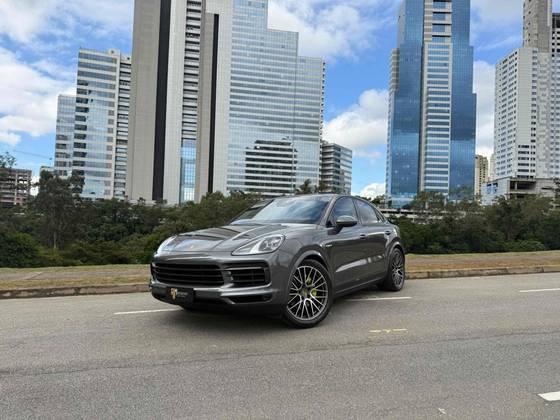 PORSCHE CAYENNE 3.0 V6 E-HYBRID COUPÉ AWD TIPTRONIC S PORSCHE CAYENNE 3.0 V6 E-HYBRID COUPÉ AWD TIPTRONIC S